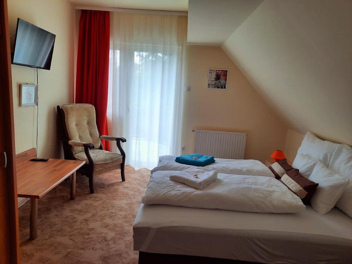Harmonia Vendeghaz Lägenhet Balatonalmádi Exteriör bild